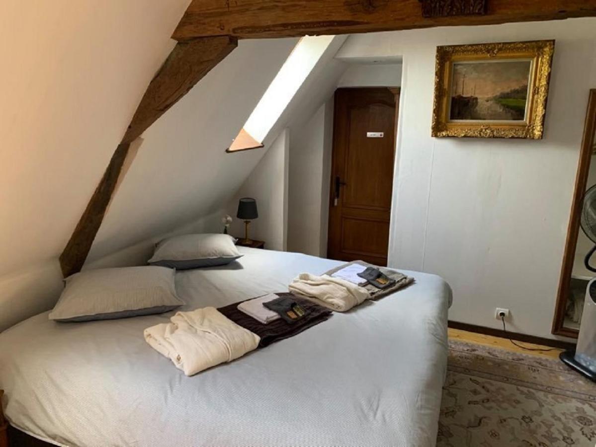 Maison D'Hotes Entre Amis Silly Luaran gambar